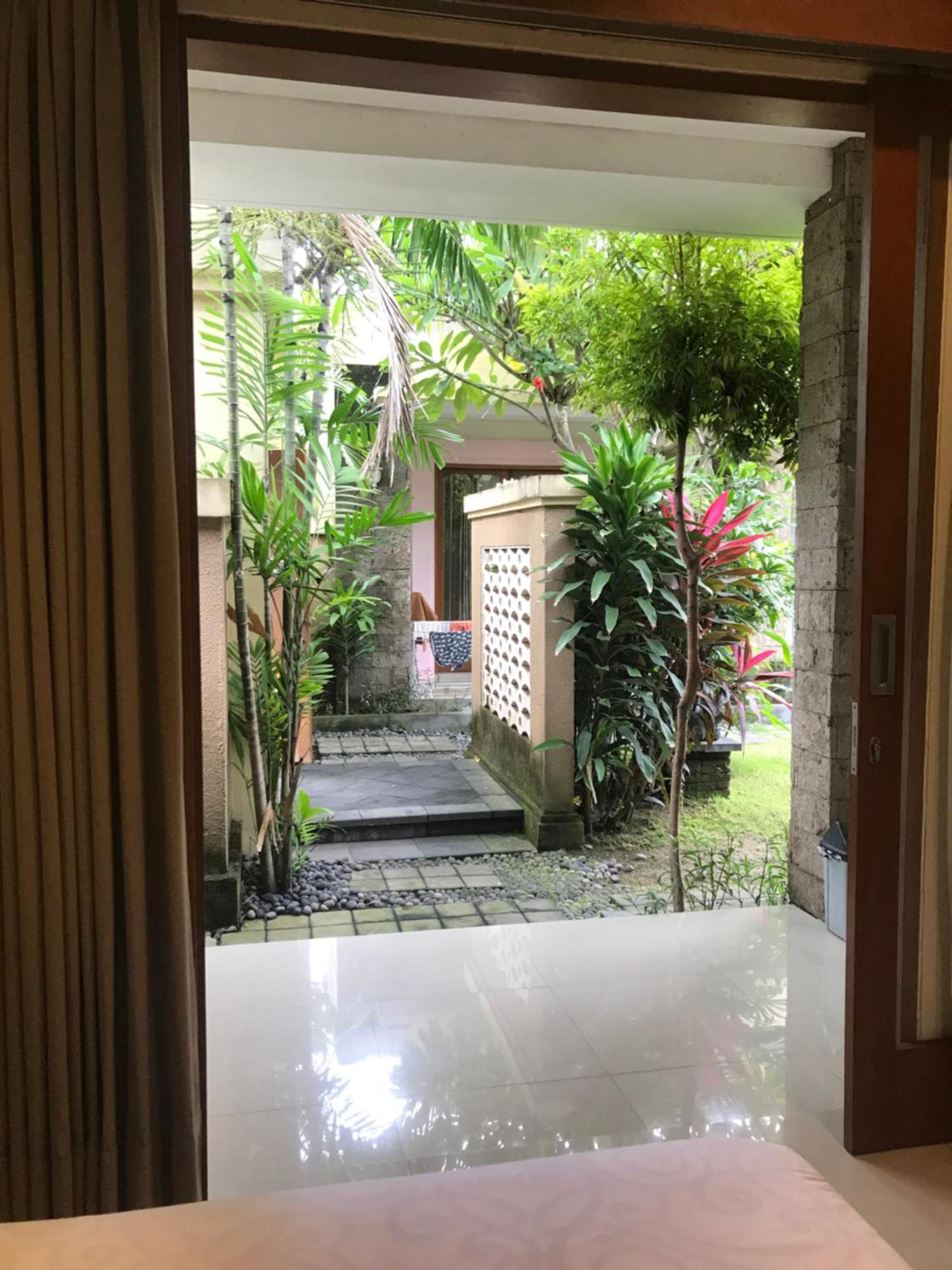 Ayu Love & Harmony Guest House Sanur  Exterior photo