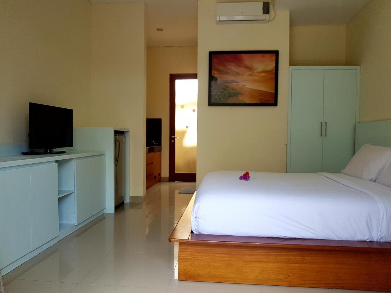 Ayu Love & Harmony Guest House Sanur  Exterior photo